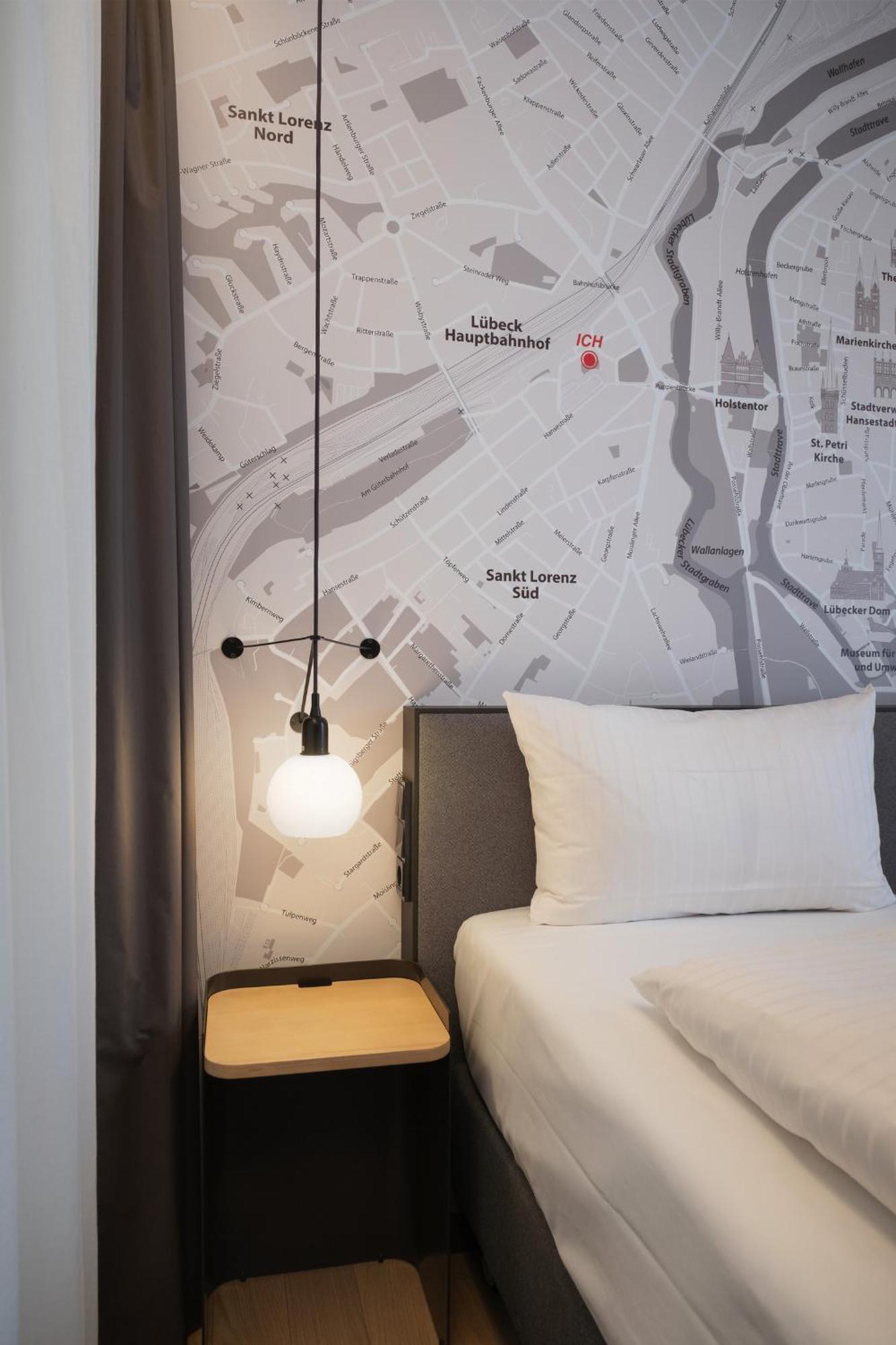 Intercityhotel Luebeck Exterior foto